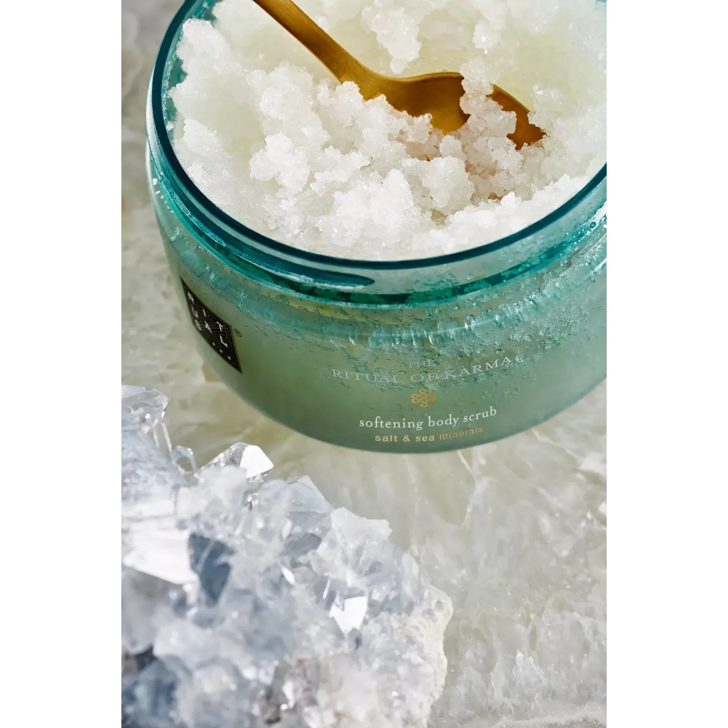 Rituals Скраб для Тела The Ritual of Karma Softening Body Scrub Gommage Pour Le Corps Salt &amp; Sea Minerals 300 гр - фото 3