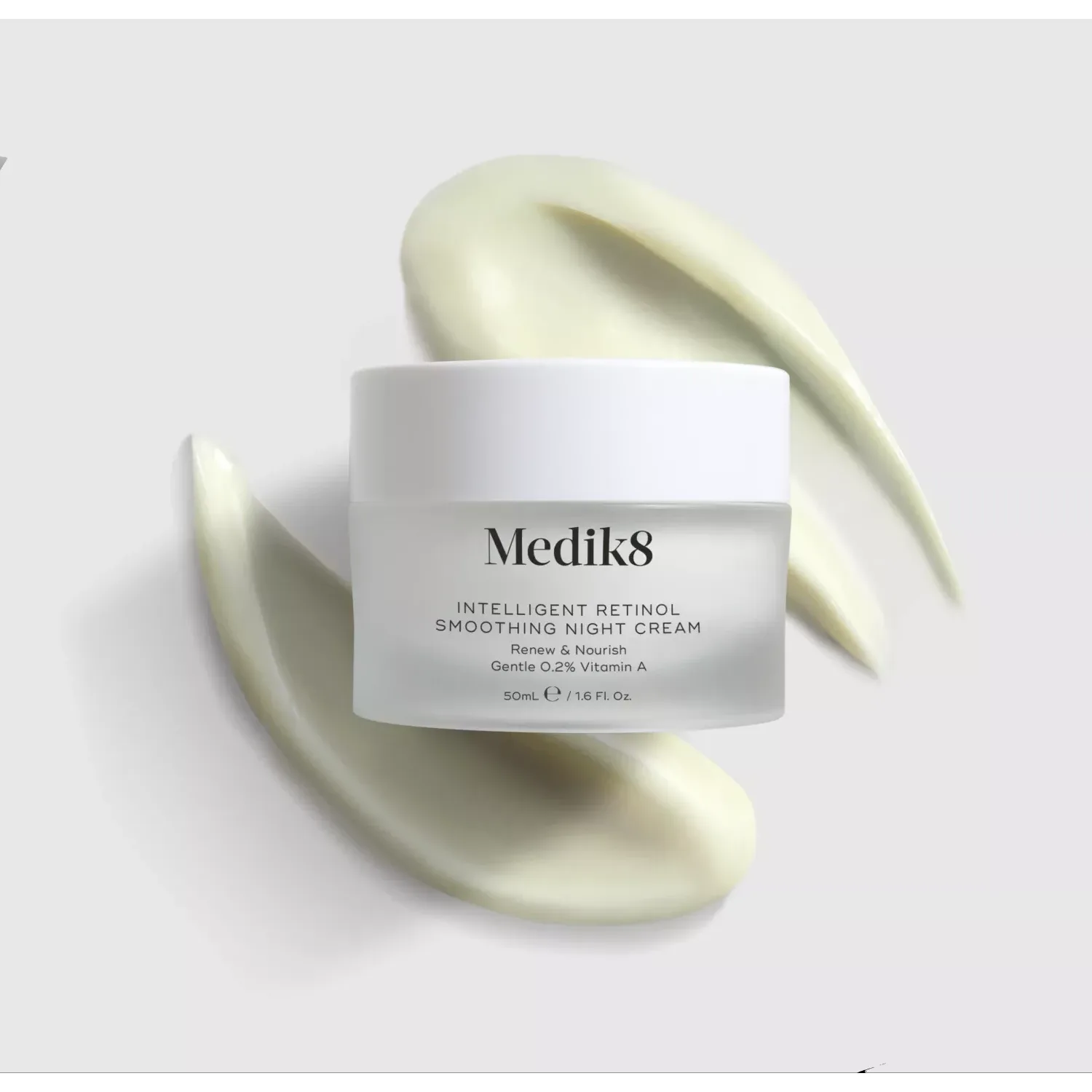 Medik8 Ночной крем с ретинолом Intelligent Retinol Smoothing Night Cream 50 мл - фото 4