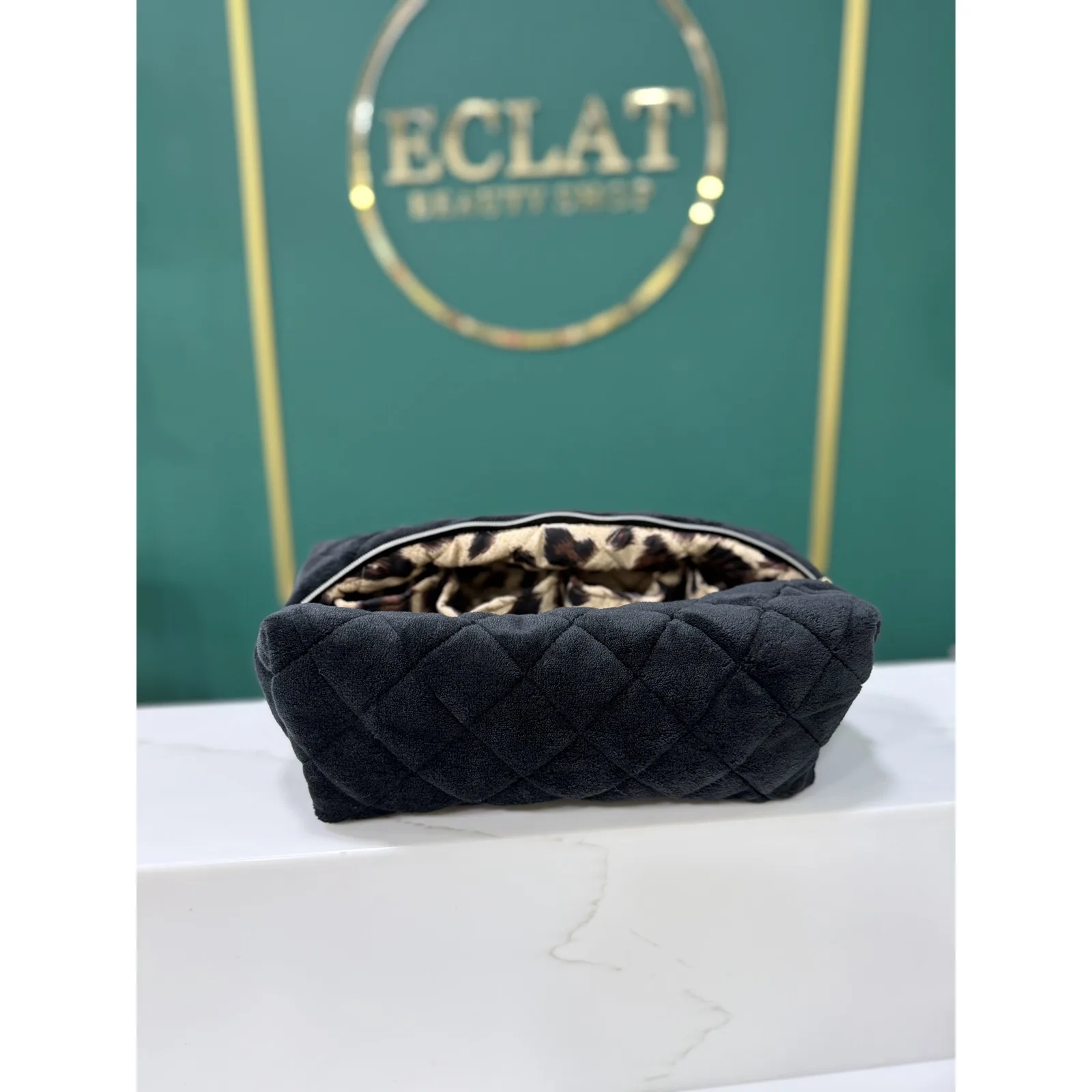 ECLAT Косметичка текстильная для Дайсона с карманами 35 см Черная с леопардом