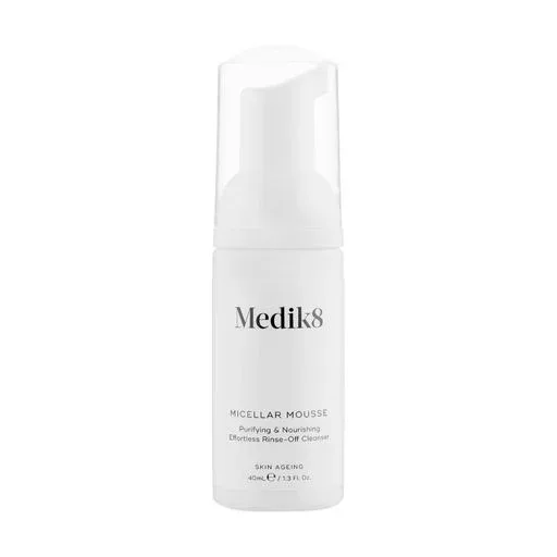 Medik8 Очищающая пенка для всех типов кожи Gentle Cleanse 40 мл