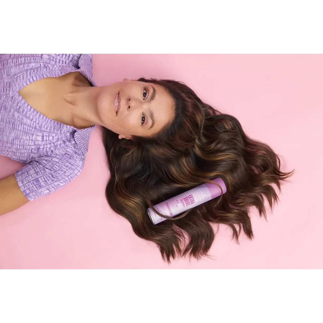 Invisi Bobble Лак для волос Invisibobble HAIR STYLING Extra Shine Hair Spray 250 мл - фото 4