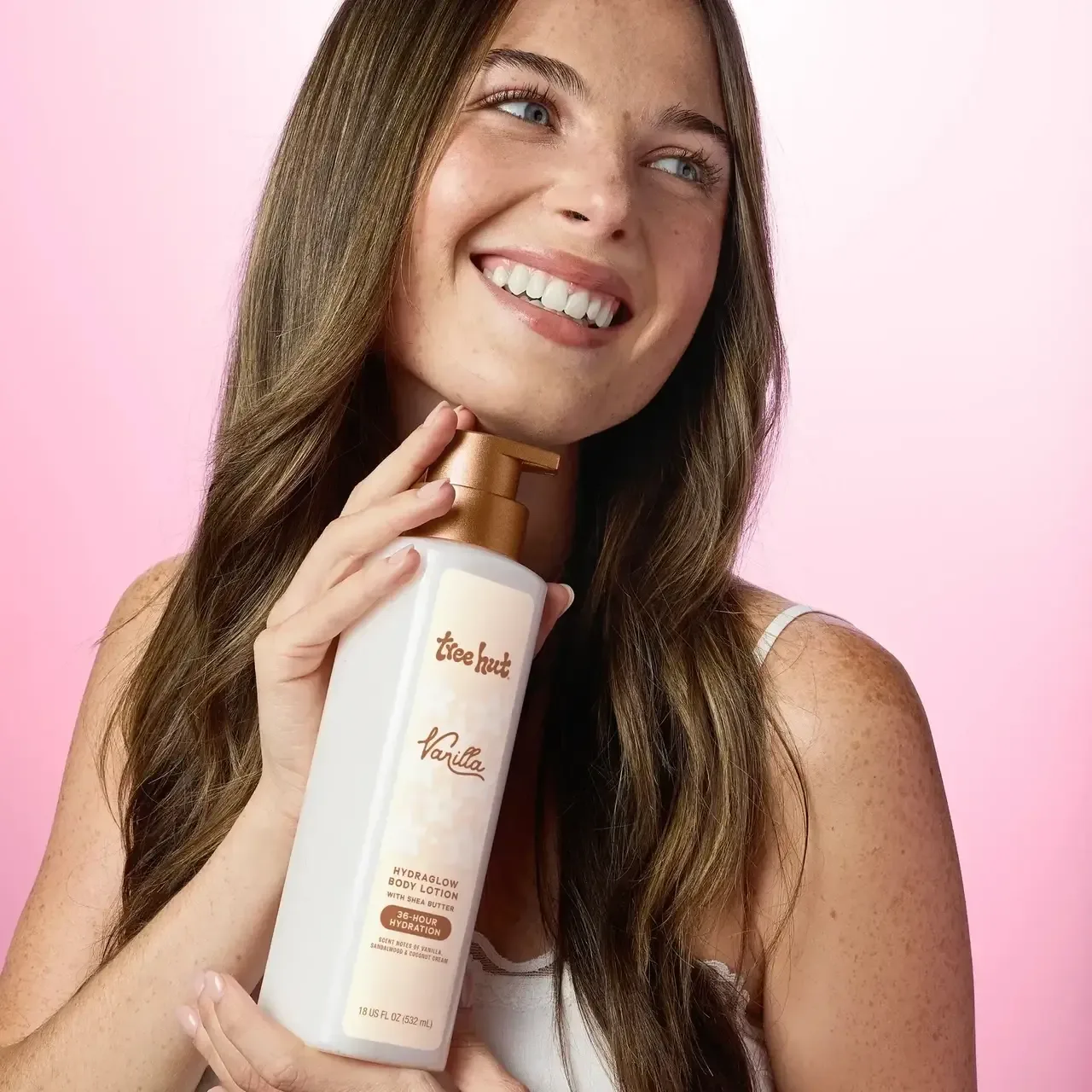 Tree Hut Лосьон для тела Vanilla Hydraglow Body Lotion 532 мл - фото 3