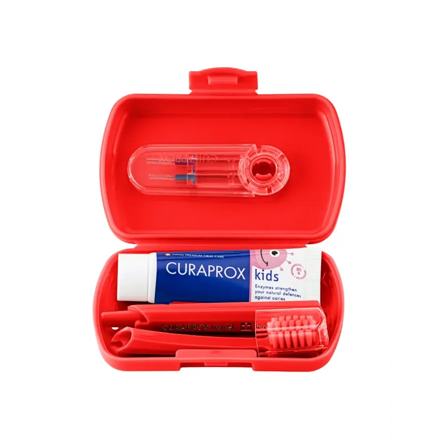 Curaprox Дорожній набір дитячий з 6 до 12 років Travel Set Kids Red - фото 2