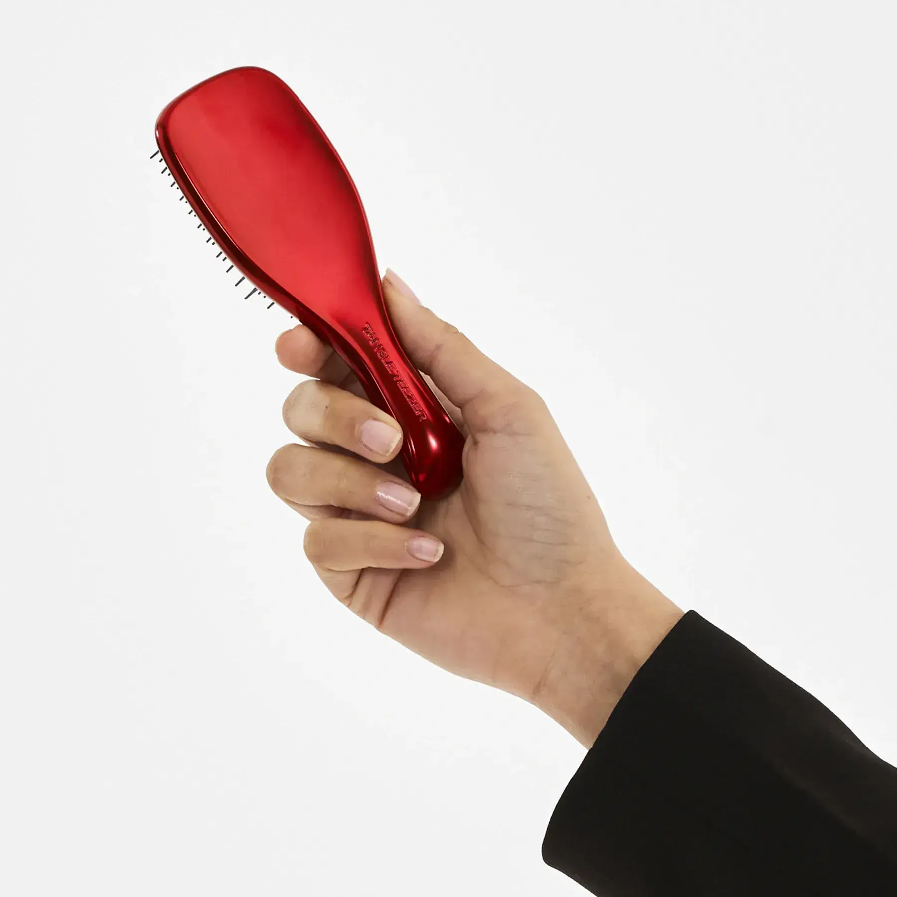 Tangle Teezer Щетка для волос Tangle Teezer The Ultimate Detangler Chrome Mini The Devil Wears Prada шт - фото 4