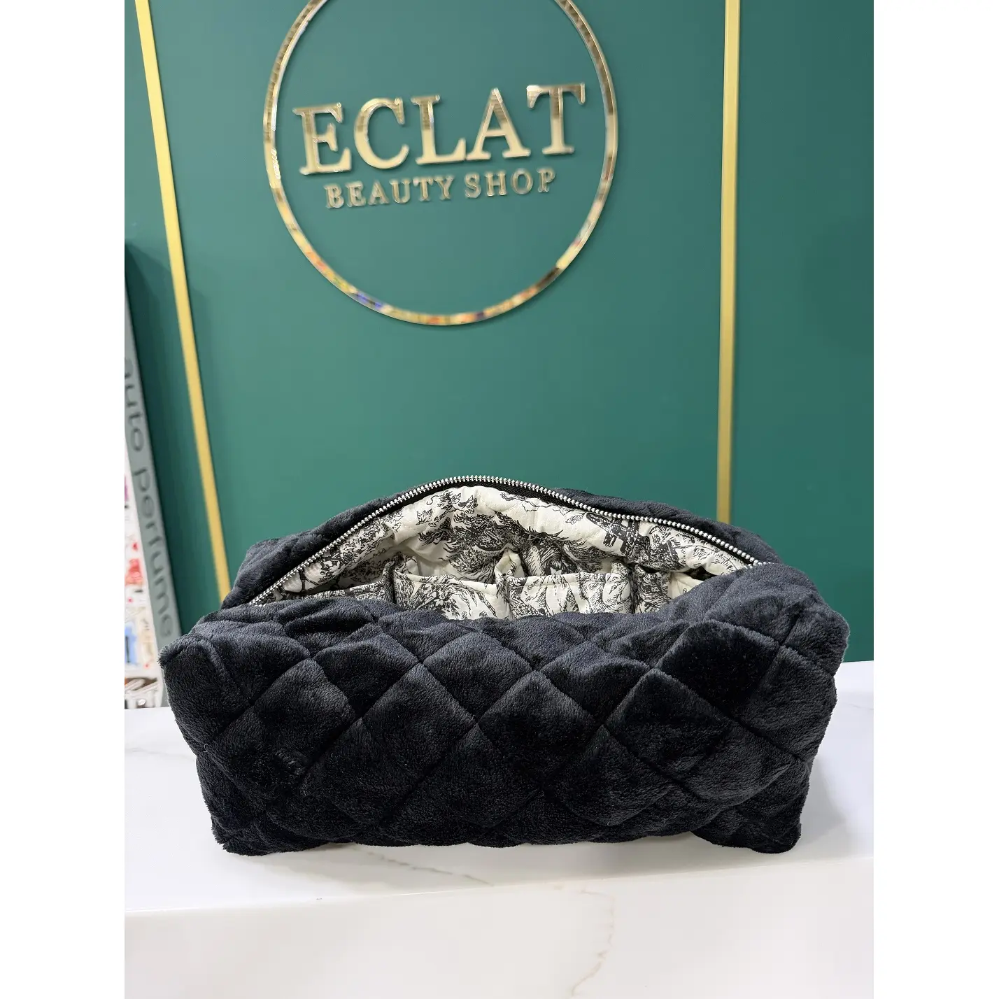 ECLAT Косметичка текстильна для Дайсон з карманами 35 см Чорна з чорно-білим
